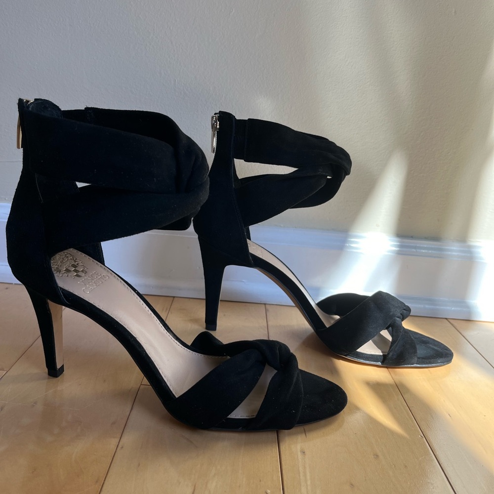 Vince Camuto Black Knotted Strap Heels